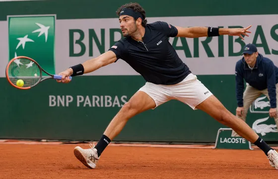 The Art of Defense on Clay: Defensive Tennis Patterns That Win Matches